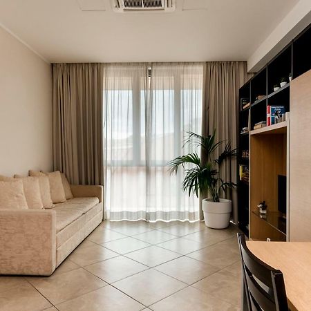Aparthotel Anghel Siena Ngoại thất bức ảnh