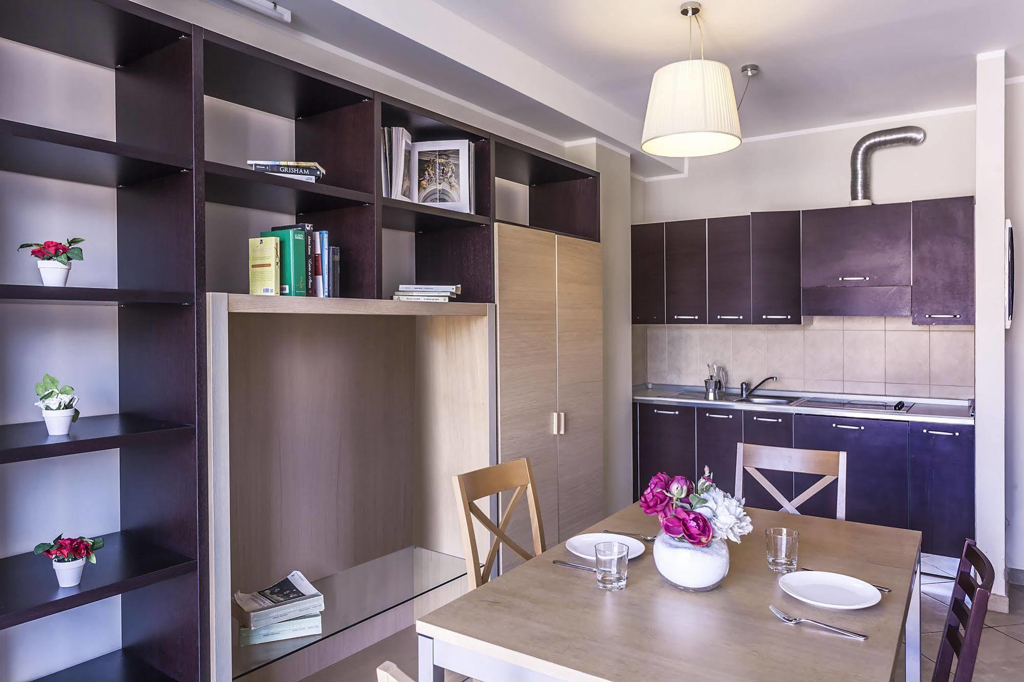 Aparthotel Anghel Siena Ngoại thất bức ảnh