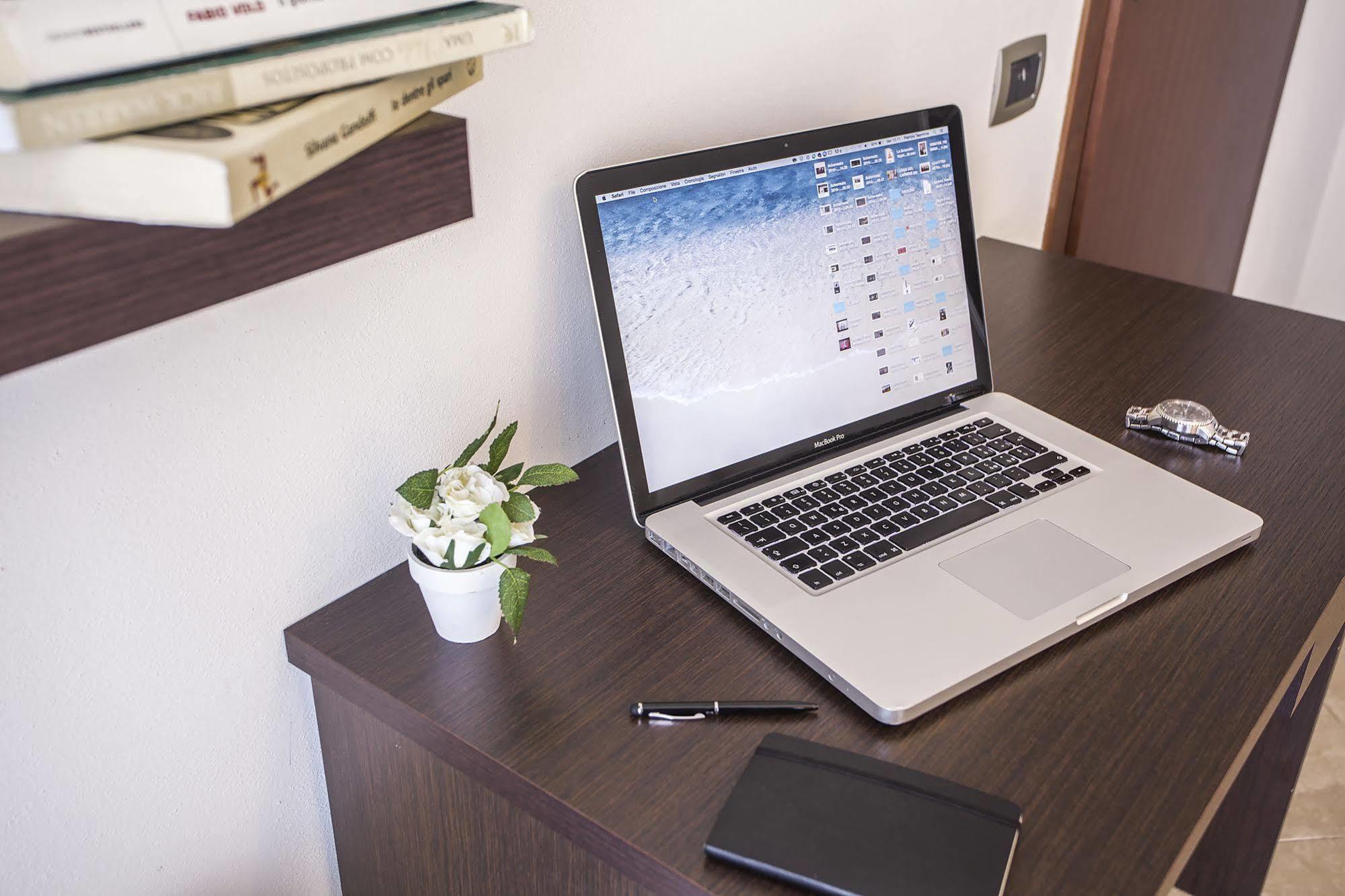 Aparthotel Anghel Siena Ngoại thất bức ảnh