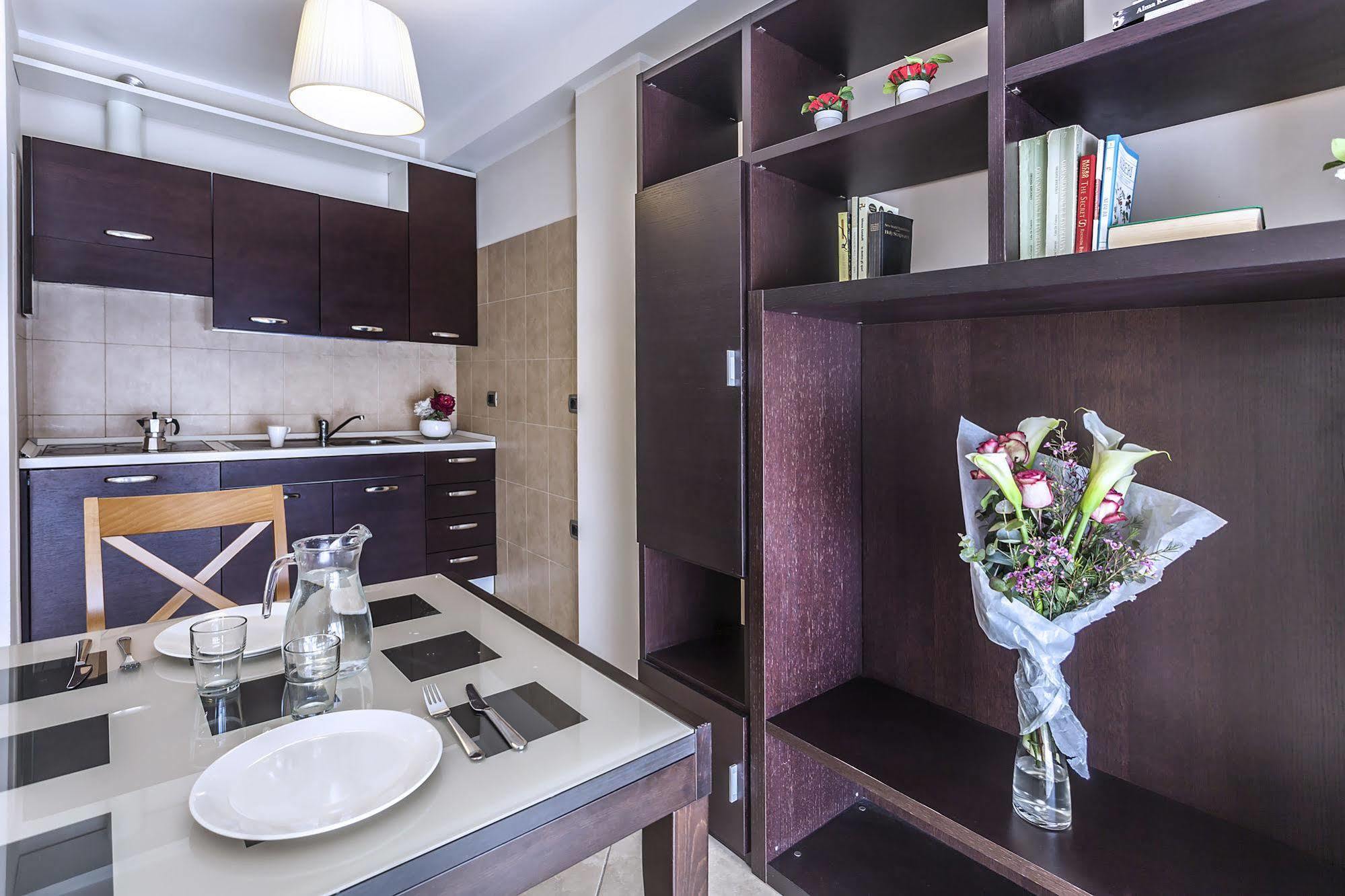 Aparthotel Anghel Siena Ngoại thất bức ảnh
