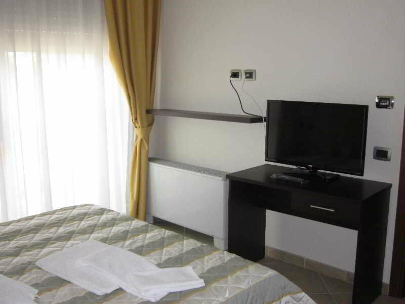 Aparthotel Anghel Siena Ngoại thất bức ảnh