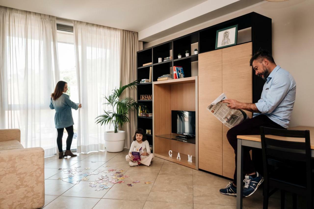 Aparthotel Anghel Siena Ngoại thất bức ảnh